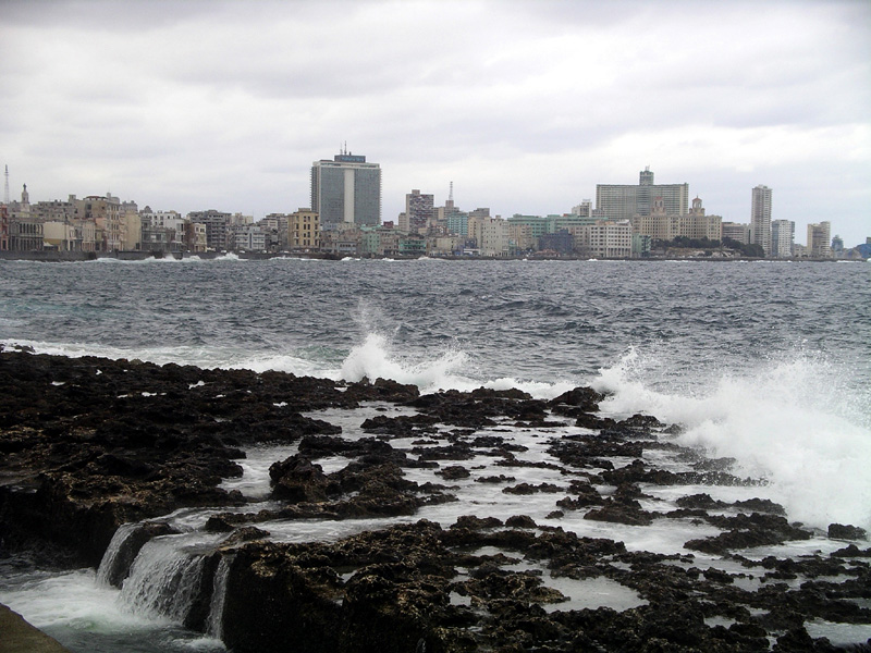 041125_malecon